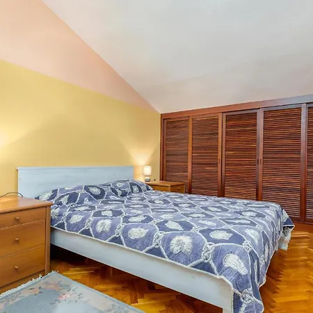 5 Bedroom Beautiful In 普莱曼图拉