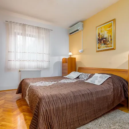Amazing In With Wifi Holiday home Premantura