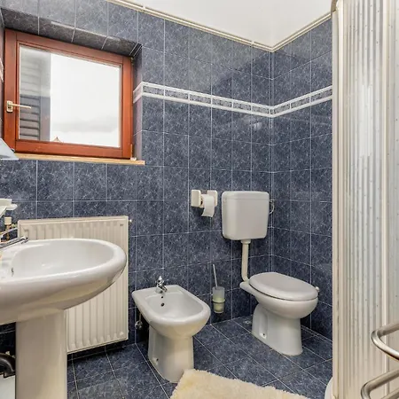 度假居 5 Bedroom Beautiful In 普莱曼图拉